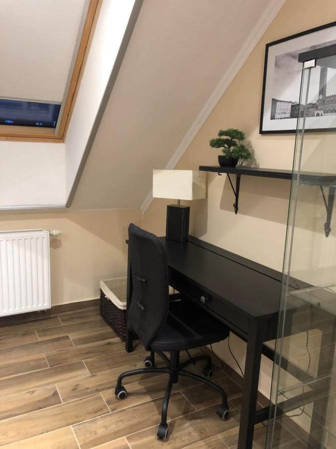 קסזטלי Galeria Apartmanhaz מראה חיצוני תמונה