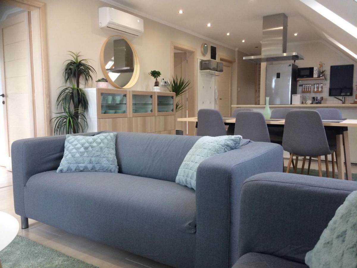 קסזטלי Galeria Apartmanhaz מראה חיצוני תמונה