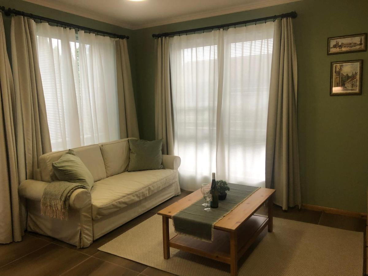 קסזטלי Galeria Apartmanhaz מראה חיצוני תמונה