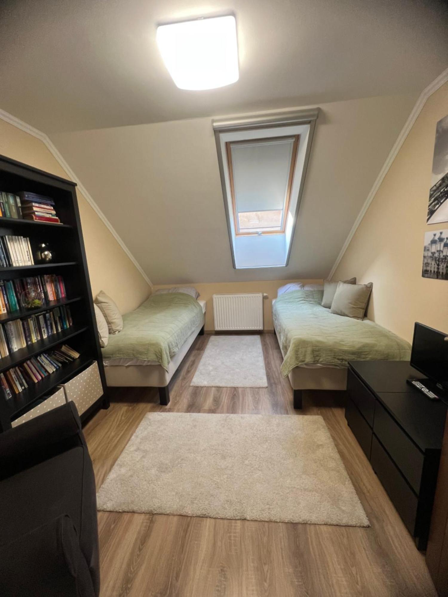 קסזטלי Galeria Apartmanhaz מראה חיצוני תמונה